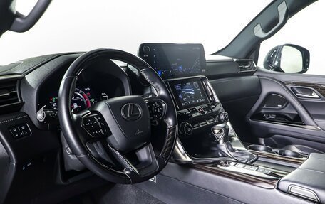 Lexus LX, 2023 год, 13 999 000 рублей, 14 фотография
