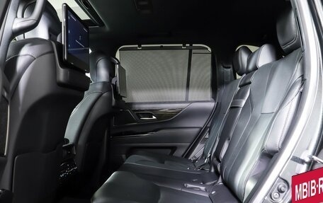 Lexus LX, 2023 год, 13 999 000 рублей, 12 фотография