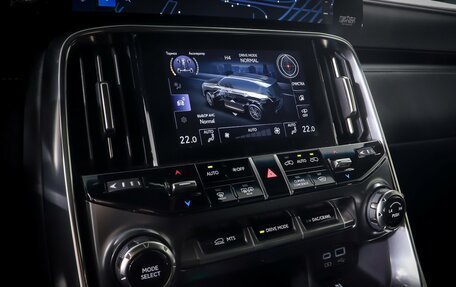 Lexus LX, 2023 год, 13 999 000 рублей, 25 фотография