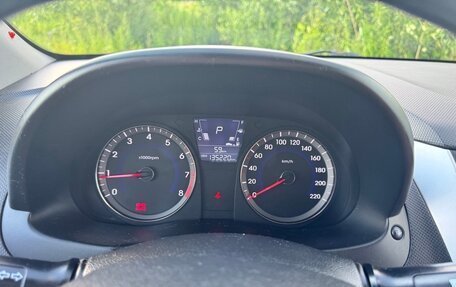 Hyundai Solaris II рестайлинг, 2011 год, 790 000 рублей, 4 фотография