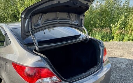 Hyundai Solaris II рестайлинг, 2011 год, 790 000 рублей, 8 фотография