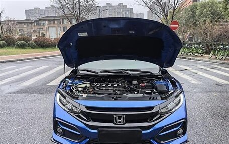 Honda Civic, 2022 год, 1 850 000 рублей, 3 фотография