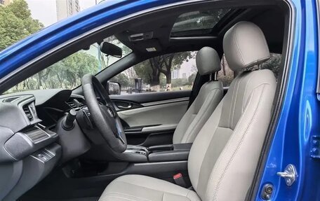 Honda Civic, 2022 год, 1 850 000 рублей, 16 фотография