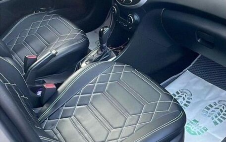 Hyundai Solaris II рестайлинг, 2017 год, 1 100 000 рублей, 3 фотография