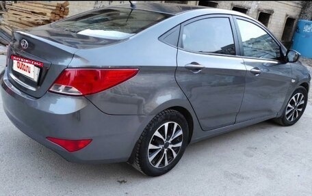 Hyundai Solaris II рестайлинг, 2017 год, 1 100 000 рублей, 6 фотография