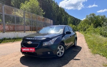 Chevrolet Cruze II, 2011 год, 600 000 рублей, 3 фотография