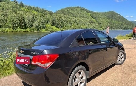 Chevrolet Cruze II, 2011 год, 600 000 рублей, 4 фотография