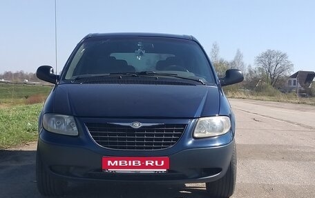 Chrysler Voyager IV, 2001 год, 490 000 рублей, 3 фотография