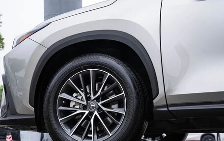 Lexus NX, 2022 год, 3 650 000 рублей, 17 фотография