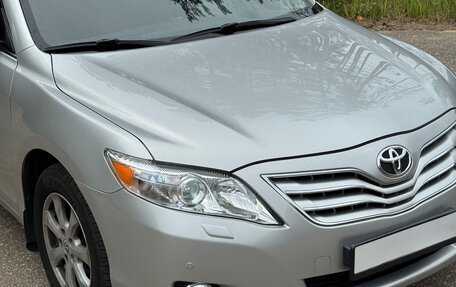 Toyota Camry, 2011 год, 1 650 000 рублей, 10 фотография