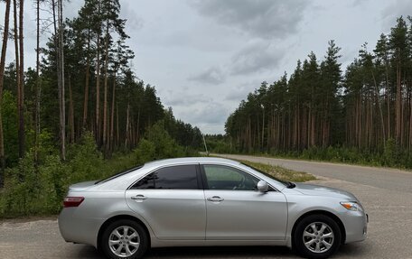 Toyota Camry, 2011 год, 1 650 000 рублей, 7 фотография