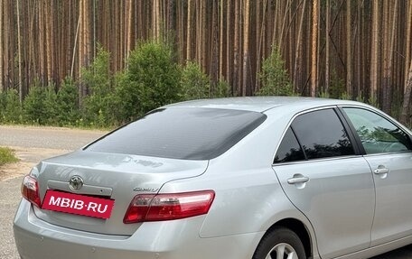 Toyota Camry, 2011 год, 1 650 000 рублей, 6 фотография