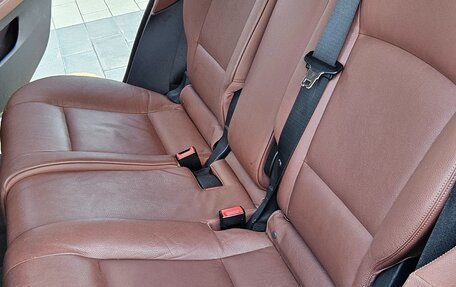 BMW 5 серия, 2016 год, 2 950 000 рублей, 24 фотография