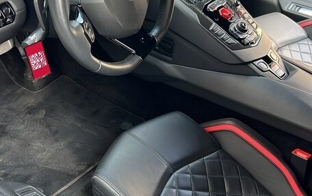 Lamborghini Aventador I рестайлинг, 2019 год, 27 700 000 рублей, 2 фотография