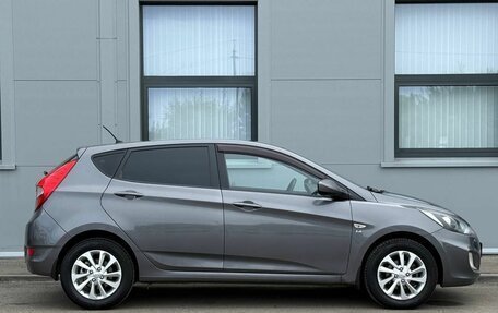 Hyundai Solaris II рестайлинг, 2012 год, 710 000 рублей, 4 фотография