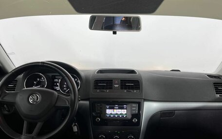 Skoda Yeti I рестайлинг, 2017 год, 1 495 000 рублей, 11 фотография