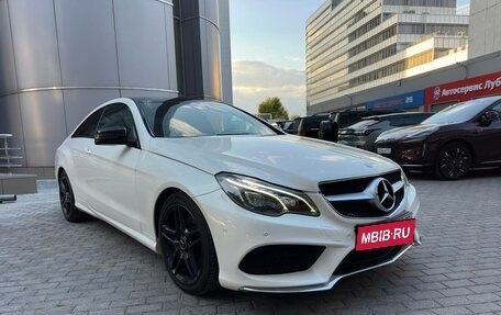 Mercedes-Benz E-Класс, 2016 год, 2 299 000 рублей, 3 фотография