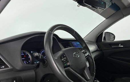 Hyundai Tucson III, 2018 год, 2 210 000 рублей, 20 фотография