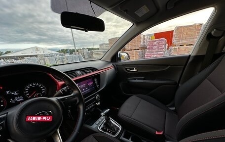 KIA Rio IV, 2021 год, 1 750 000 рублей, 10 фотография