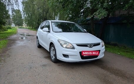 Hyundai i30 I, 2010 год, 790 000 рублей, 2 фотография