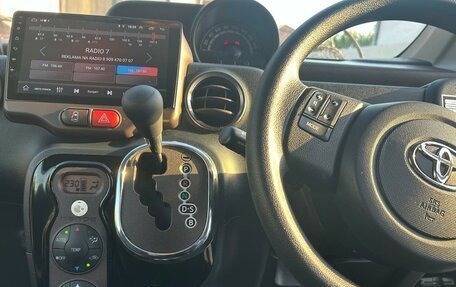 Toyota Spade, 2015 год, 1 100 000 рублей, 38 фотография