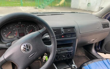 Volkswagen Golf IV, 2001 год, 240 000 рублей, 4 фотография