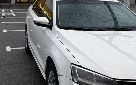 Volkswagen Jetta VI, 2015 год, 750 000 рублей, 4 фотография