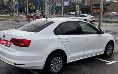 Volkswagen Jetta VI, 2015 год, 750 000 рублей, 3 фотография