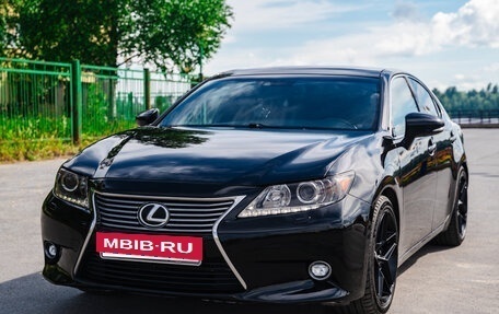 Lexus ES VII, 2014 год, 2 400 000 рублей, 7 фотография