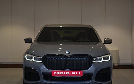 BMW 7 серия, 2019 год, 5 950 000 рублей, 3 фотография