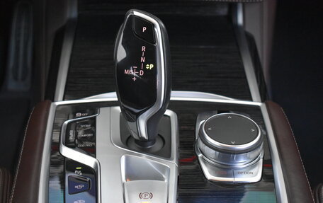 BMW 7 серия, 2019 год, 5 950 000 рублей, 19 фотография