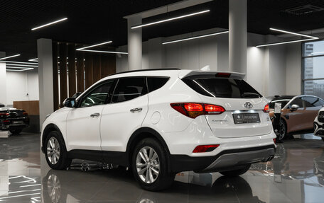 Hyundai Santa Fe III рестайлинг, 2017 год, 2 290 000 рублей, 4 фотография