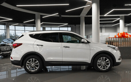 Hyundai Santa Fe III рестайлинг, 2017 год, 2 290 000 рублей, 8 фотография