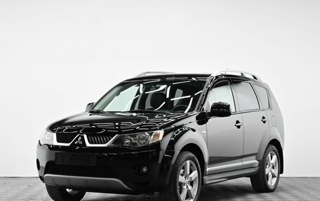 Mitsubishi Outlander III рестайлинг 3, 2008 год, 995 000 рублей, 1 фотография