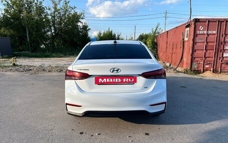 Hyundai Solaris II рестайлинг, 2019 год, 1 250 000 рублей, 3 фотография