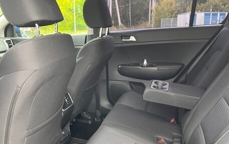 KIA Sportage IV рестайлинг, 2021 год, 2 800 000 рублей, 18 фотография