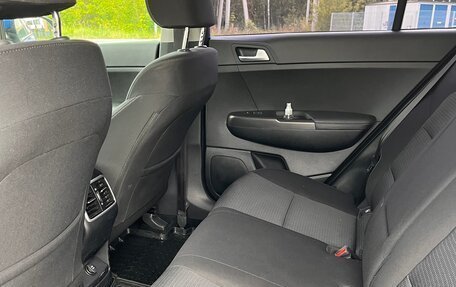 KIA Sportage IV рестайлинг, 2021 год, 2 800 000 рублей, 19 фотография
