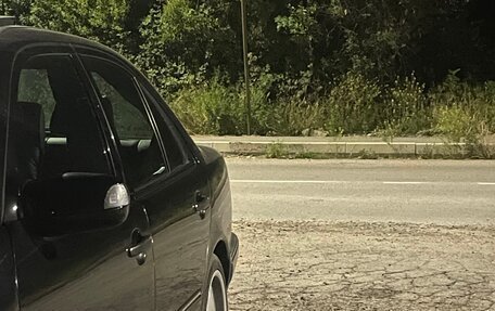 Mercedes-Benz E-Класс, 1996 год, 630 000 рублей, 3 фотография