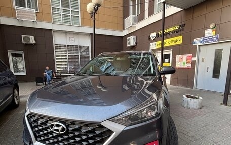 Hyundai Tucson III, 2018 год, 2 350 000 рублей, 2 фотография