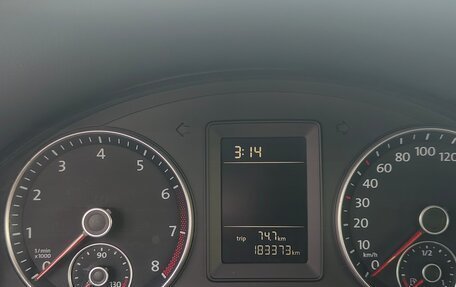 Volkswagen Jetta VI, 2010 год, 679 000 рублей, 12 фотография