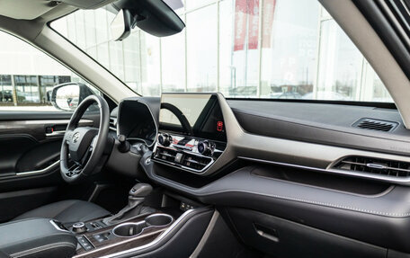 Toyota Highlander, 2024 год, 6 490 000 рублей, 11 фотография
