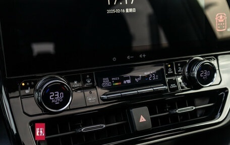 Toyota Highlander, 2024 год, 6 490 000 рублей, 23 фотография