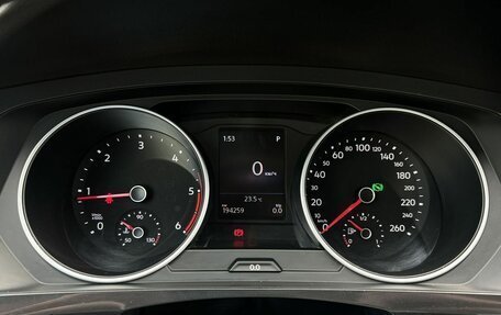 Volkswagen Tiguan II, 2018 год, 1 990 000 рублей, 18 фотография