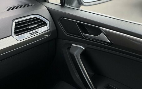 Volkswagen Tiguan II, 2018 год, 1 990 000 рублей, 32 фотография