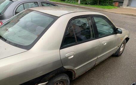 Mazda 323, 2002 год, 200 000 рублей, 11 фотография