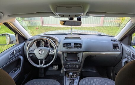 Skoda Yeti I рестайлинг, 2017 год, 1 590 000 рублей, 8 фотография