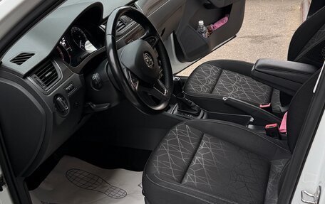 Skoda Rapid I, 2018 год, 1 580 000 рублей, 15 фотография