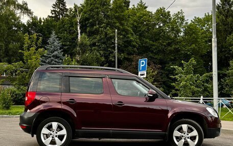 Skoda Yeti I рестайлинг, 2012 год, 975 000 рублей, 2 фотография