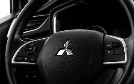 Mitsubishi Xpander, 2023 год, 2 249 000 рублей, 13 фотография