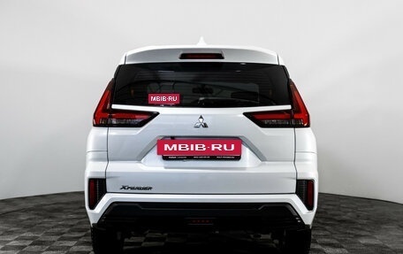 Mitsubishi Xpander, 2023 год, 2 249 000 рублей, 6 фотография